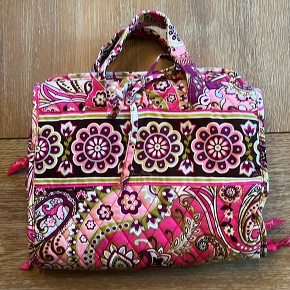 Retired Vera Bradley Very Berry hanging organizer AND makeup bag, two items - Picture 4 of 8